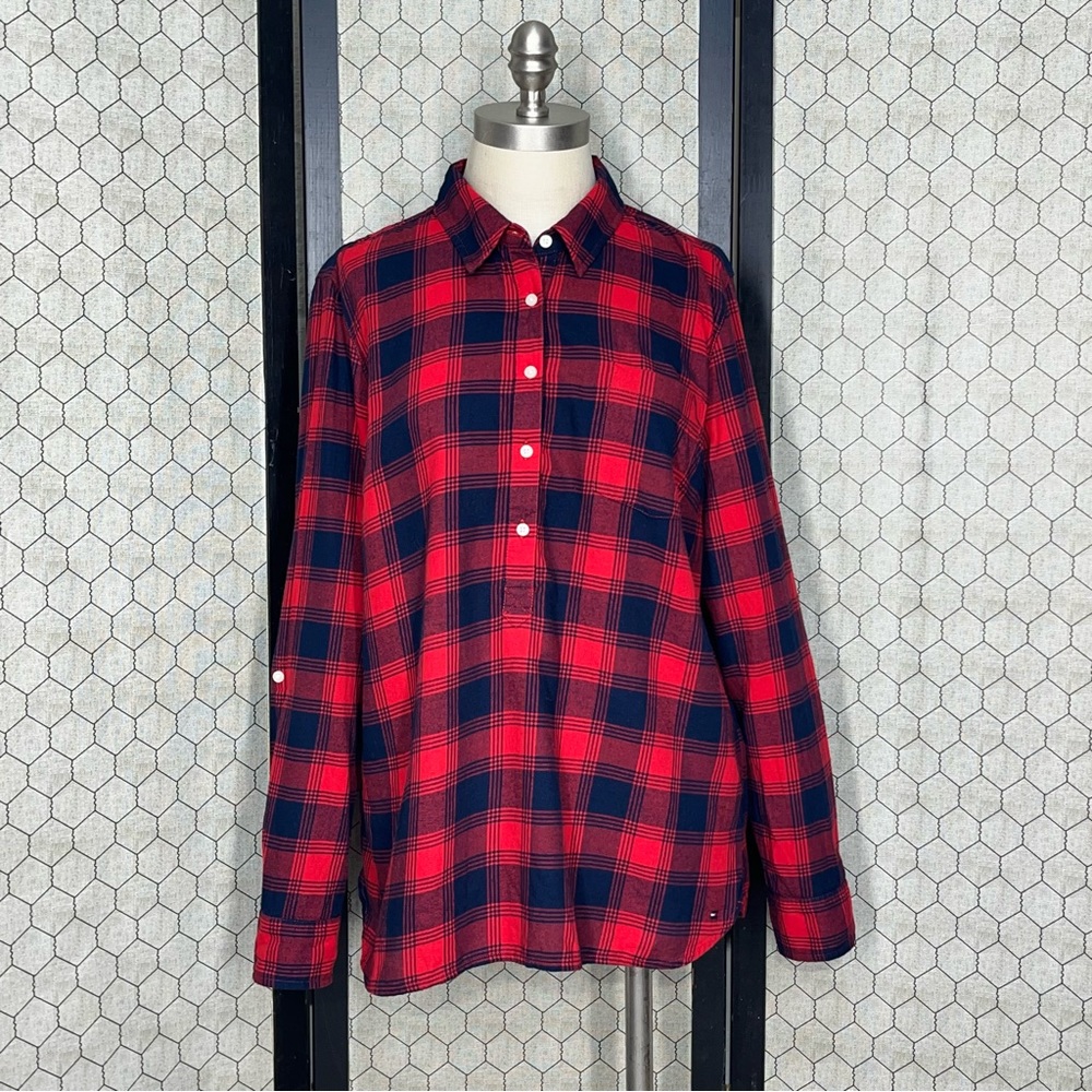 Tommy Hilfiger Women’s Plaid Convertible Sleeve Popover Top